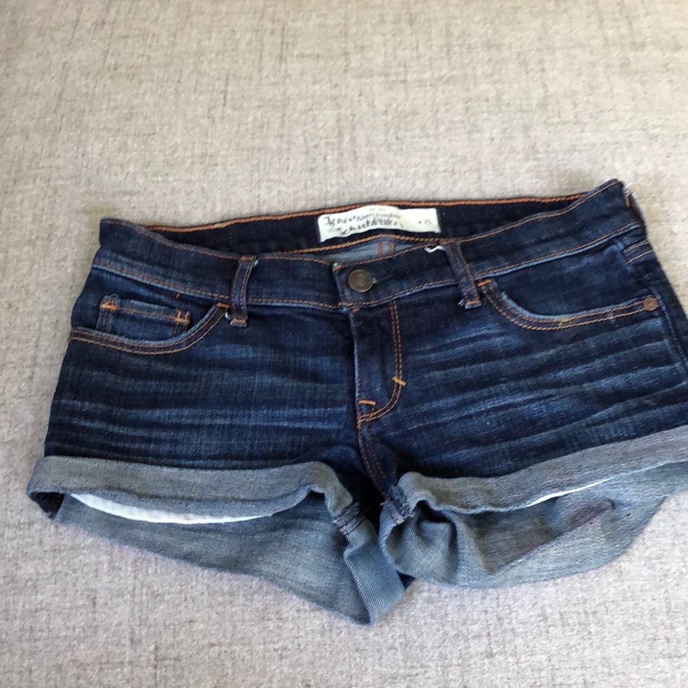 Abercrombie Jean shorts size 25 waist good cond